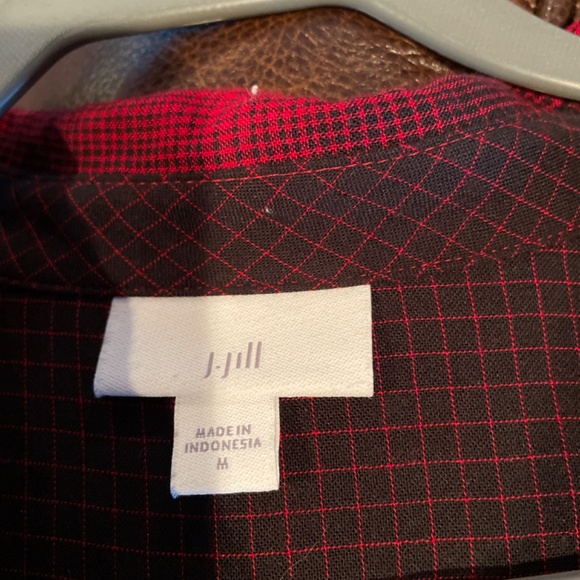 JJill button up shirt - Picture 3 of 3